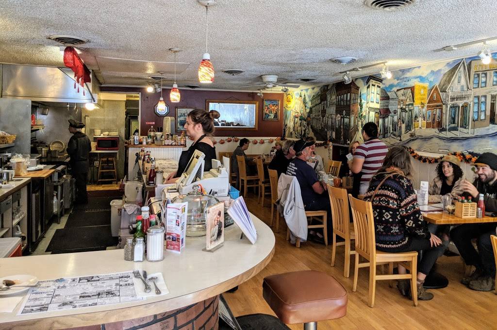 Classic Cafe | restaurant | 216 W Broad St, Nevada City, CA 95959, USA | 5302659440 OR +1 530-265-9440