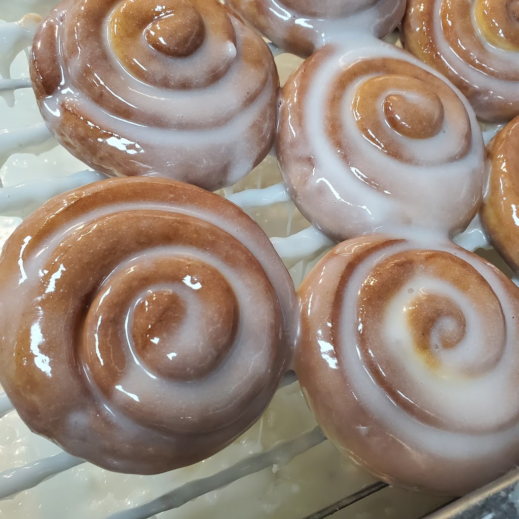 Winchells Donut House | bakery | 603 E University Dr Ste D, Carson, CA 90746, USA | 4243402838 OR +1 424-340-2838