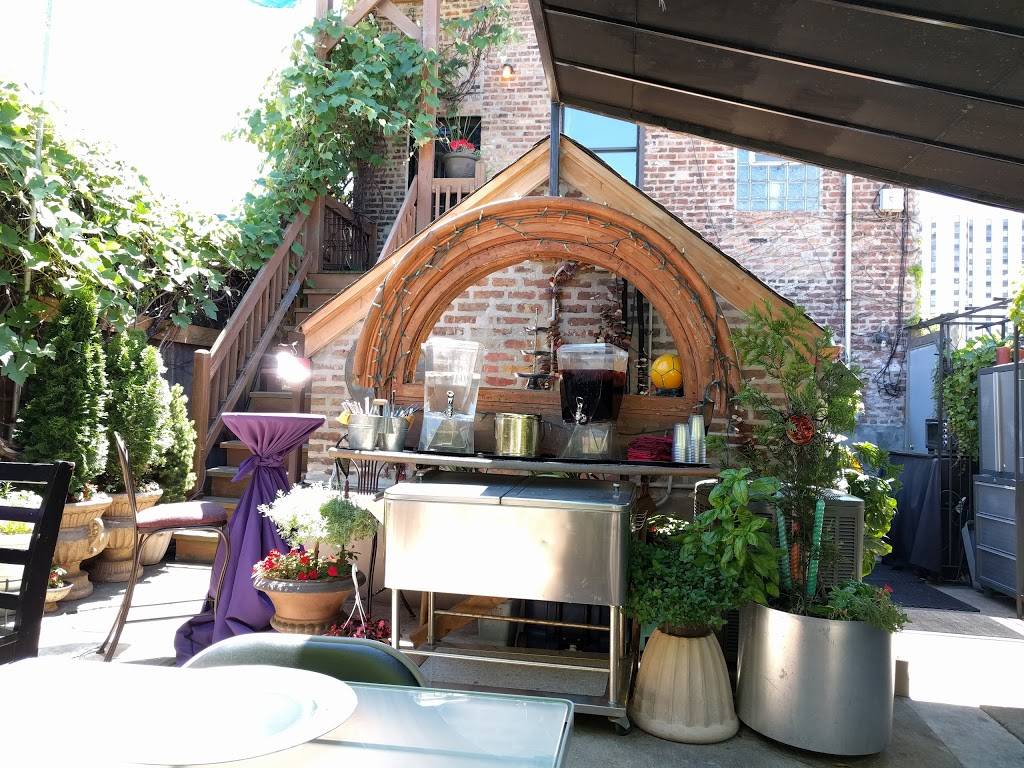 Sinhá | restaurant | 2018 W Adams St, Chicago, IL 60612, USA | 3124918200 OR +1 312-491-8200