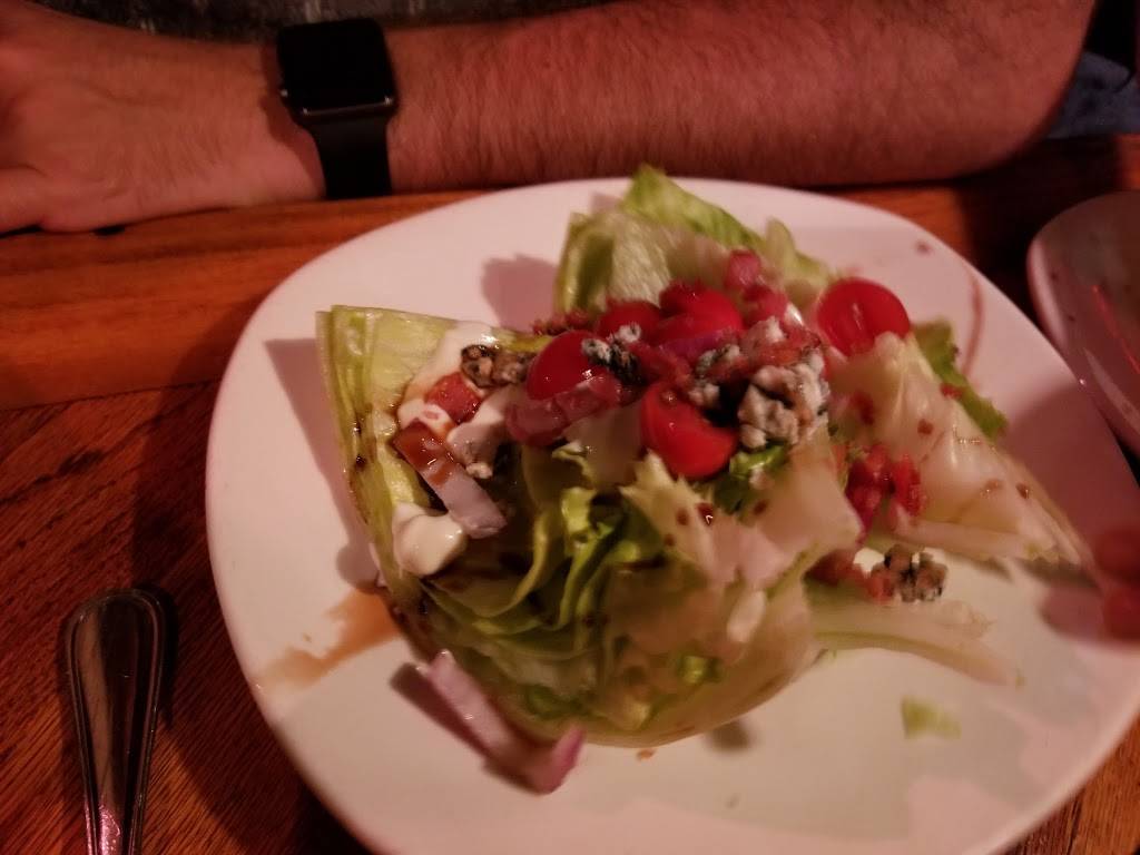 Outback Steakhouse | restaurant | 2045 W Briggsmore Ave, Modesto, CA 95350, USA | 2095772410 OR +1 209-577-2410