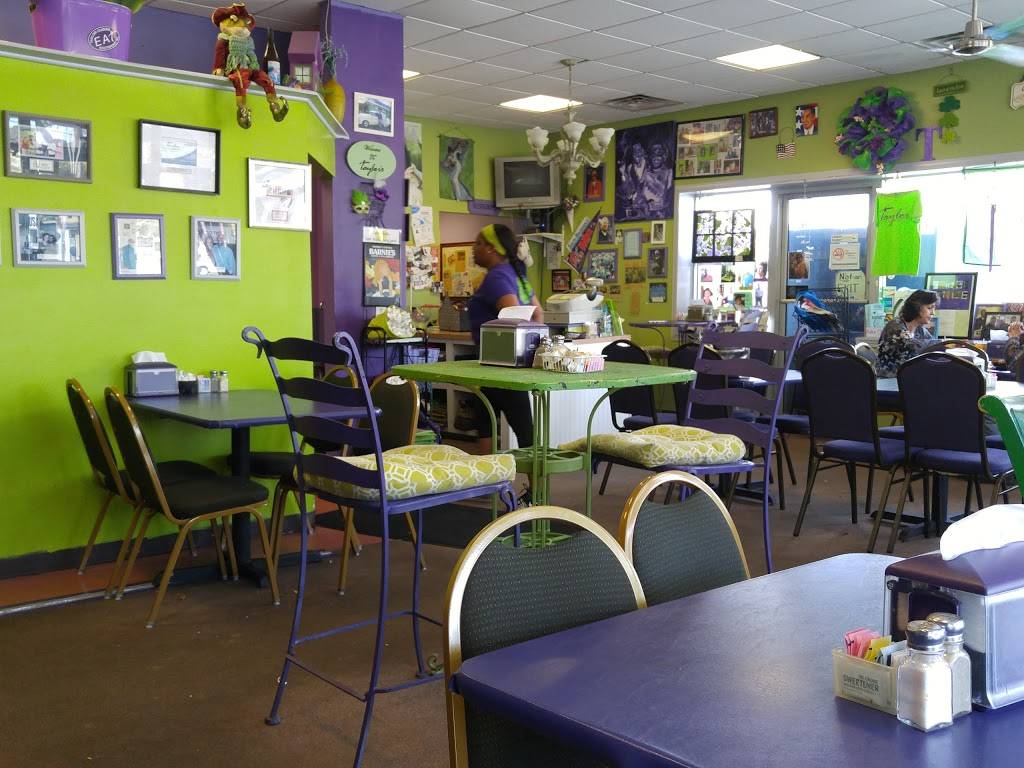 Taylor Cuisine Cafe & Catering | restaurant | 731 N Howe St, Southport, NC 28461, USA | 9104540088 OR +1 910-454-0088