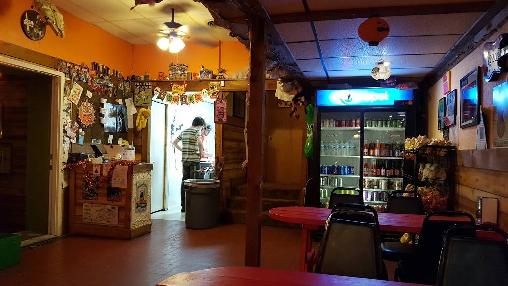 Steves Hot Dogs Tower Grove | restaurant | 3457 Magnolia Ave, St. Louis, MO 63118, USA | 3149325953 OR +1 314-932-5953