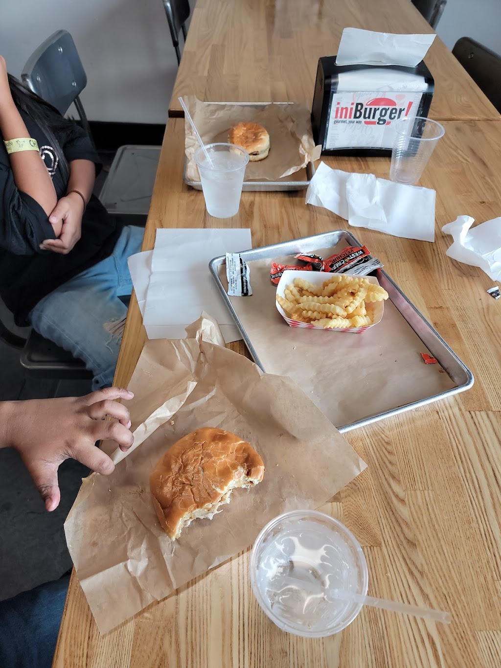 iniWings - This isnt just iniWings! | restaurant | 44029 Osgood Rd #140, Fremont, CA 94539, USA | 5105562556 OR +1 510-556-2556