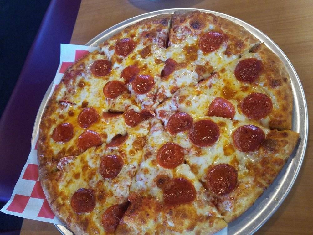 Rock Pizza & Tacos | restaurant | 2858 Niles St, Bakersfield, CA 93306, USA | 6614930149 OR +1 661-493-0149