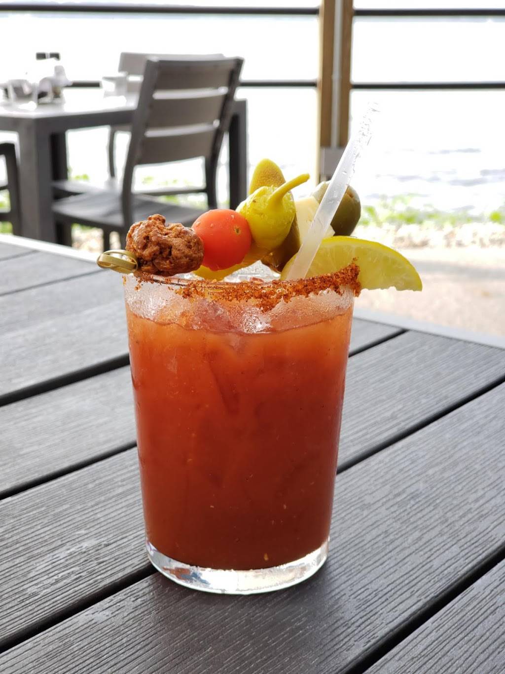 Cove lakeside bistro | restaurant | 9110 Portage Rd, Portage, MI 49002, USA | 2693505380 OR +1 269-350-5380