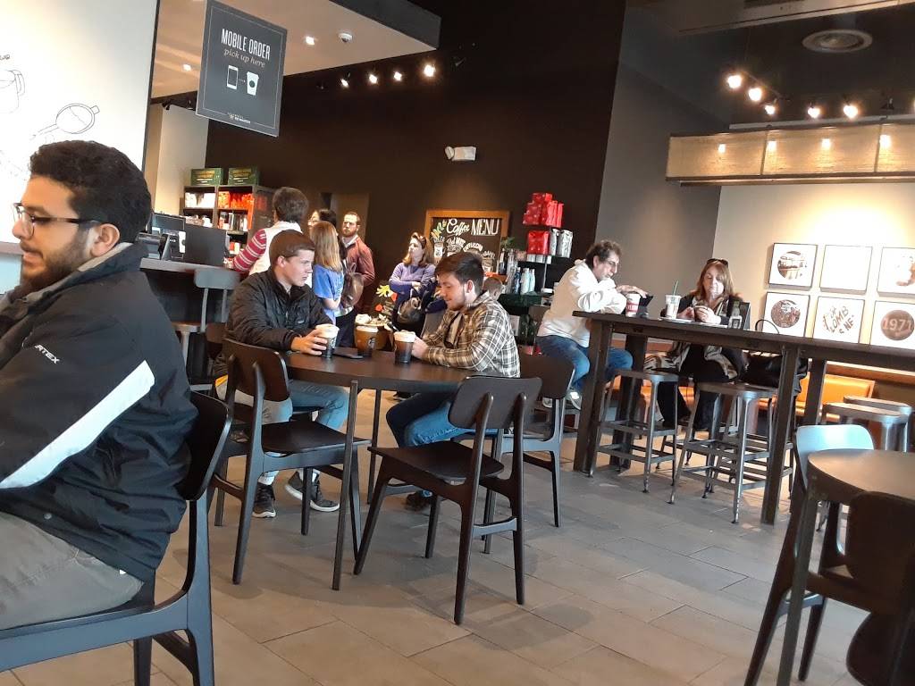 Starbucks | cafe | 1101 Pine Plaza Dr, Apex, NC 27523, USA | 9193383360 OR +1 919-338-3360