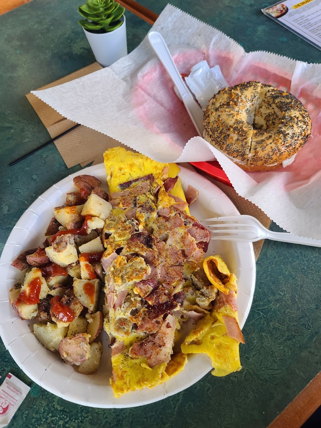 Boston Bagel Cafe | bakery | 964 NE 62nd St, Fort Lauderdale, FL 33334, USA | 9547717221 OR +1 954-771-7221