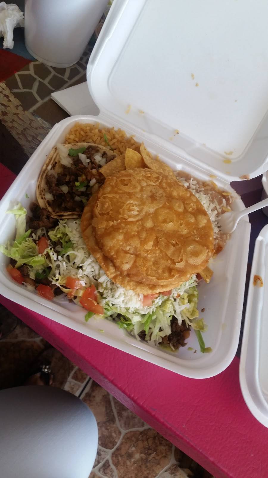 Tacos Mi Rincón Tapatio | restaurant | 13189 Gladstone Ave, Sylmar, CA 91342, USA | 8183673269 OR +1 818-367-3269