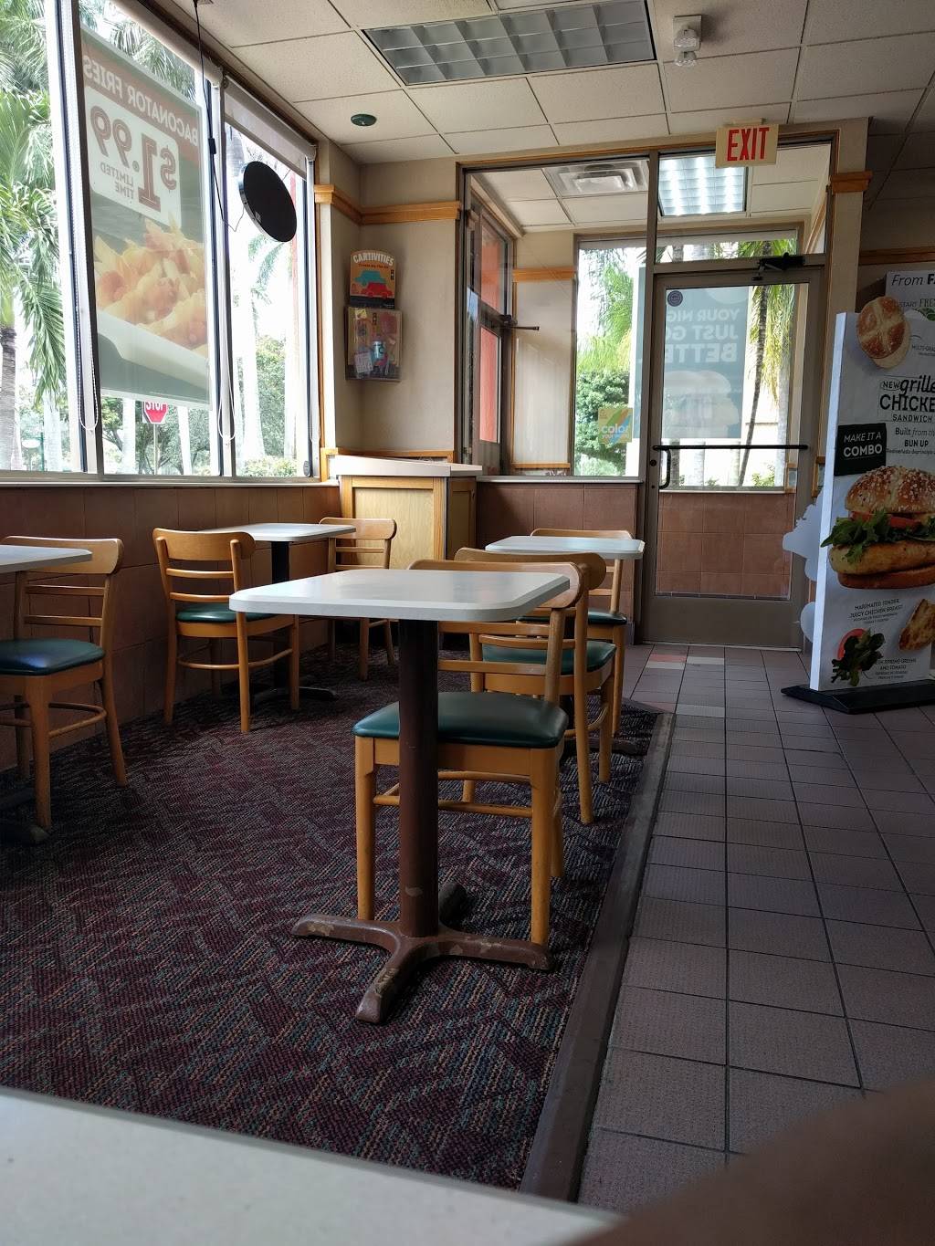 Wendys | restaurant | 1475 N University Dr, Coral Springs, FL 33071, USA | 9543405527 OR +1 954-340-5527