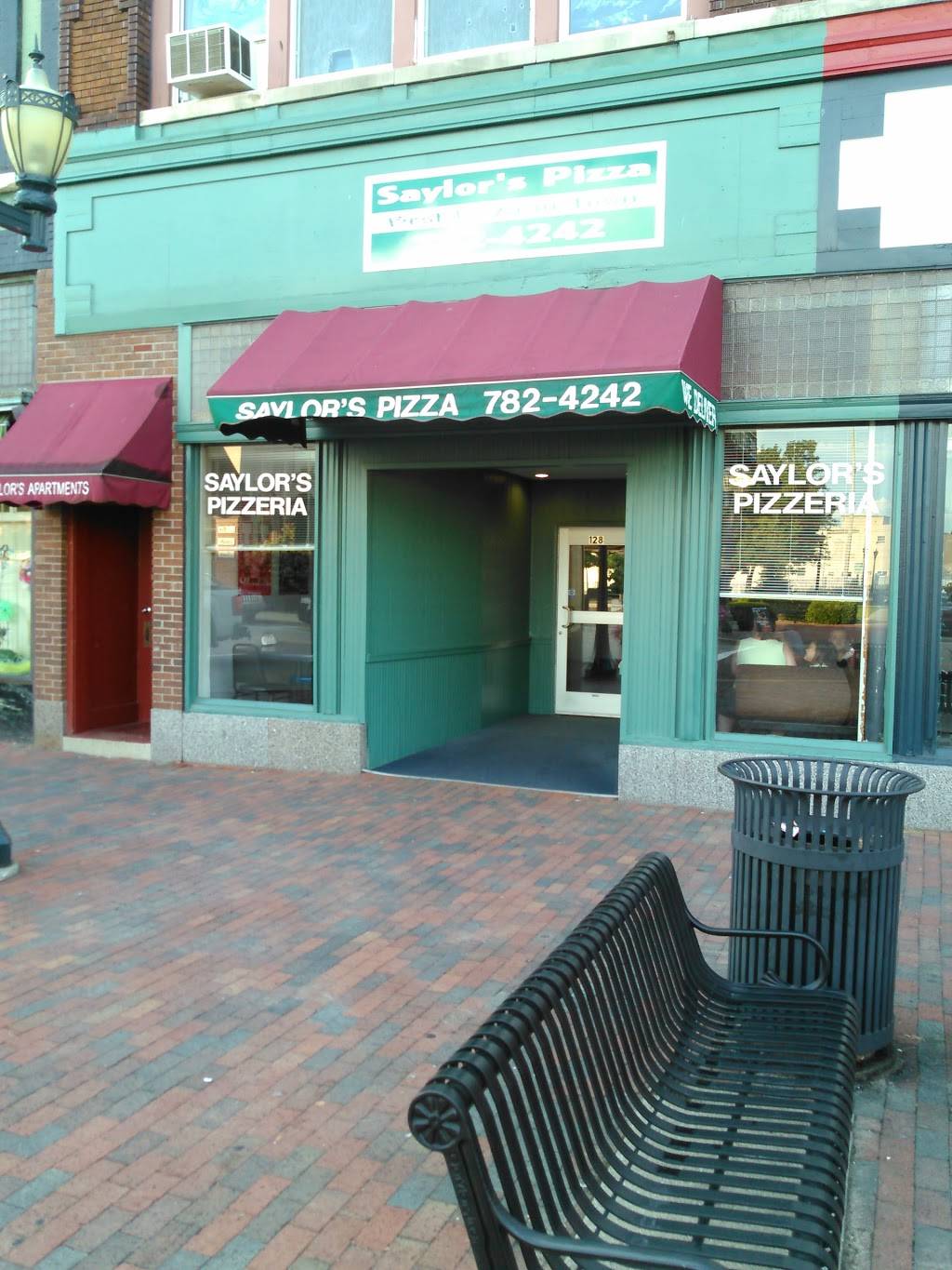 Saylors Front Street Pizzeria | restaurant | 128 S Front St, Dowagiac, MI 49047, USA | 2697824242 OR +1 269-782-4242