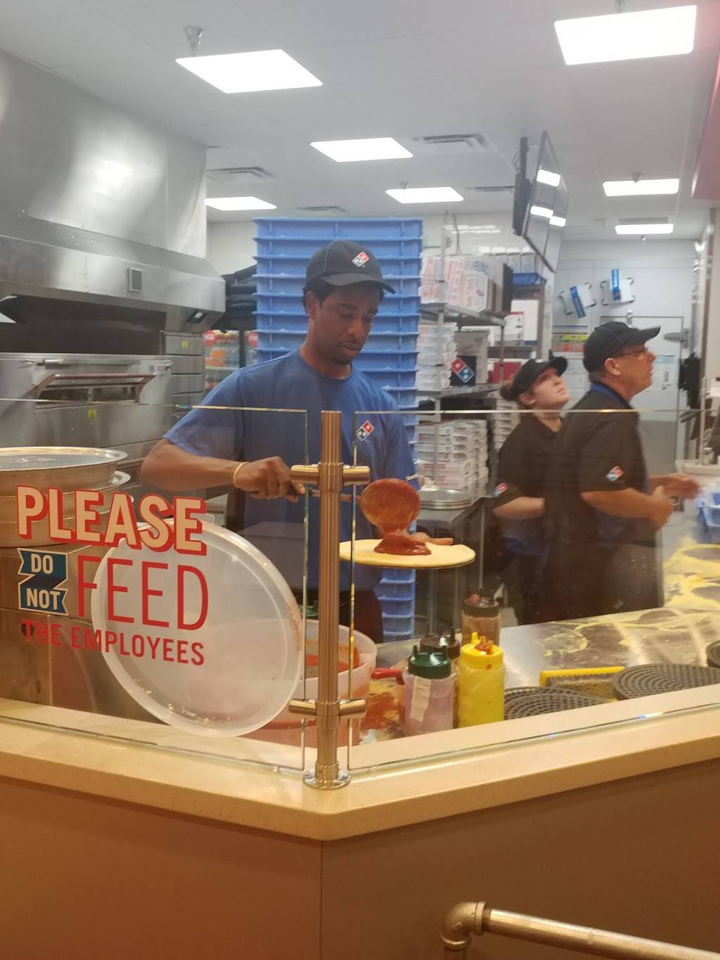 Dominos Pizza | meal delivery | 7805 Palm River Rd, Tampa, FL 33619, USA | 8135639009 OR +1 813-563-9009