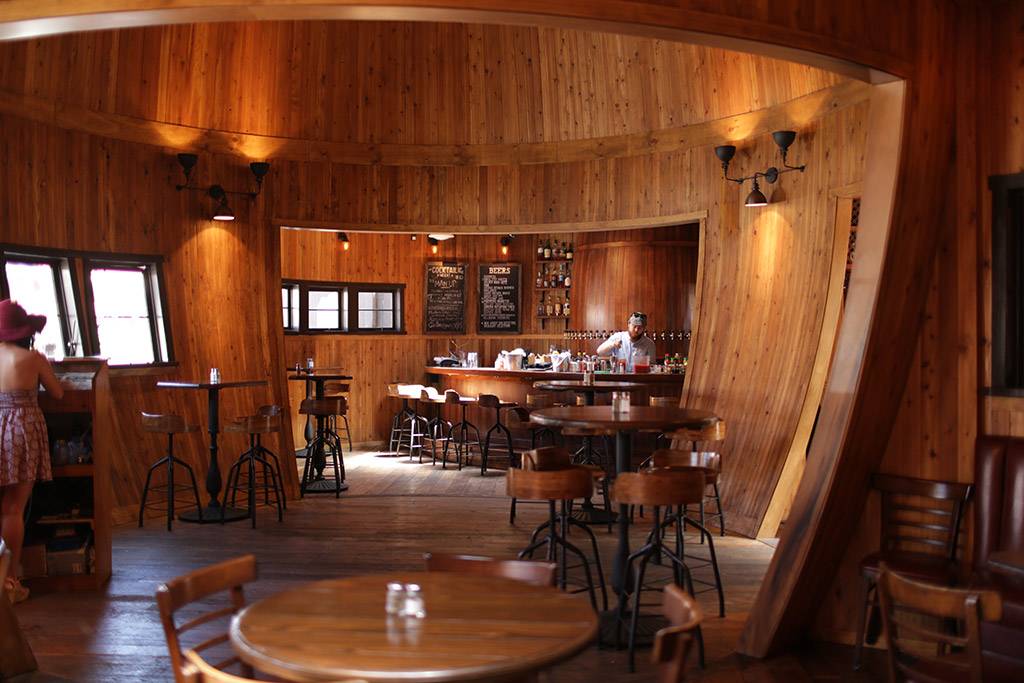 Idle Hour | cafe | 4824 Vineland Ave, Los Angeles, CA 91601, USA | 8189805604 OR +1 818-980-5604