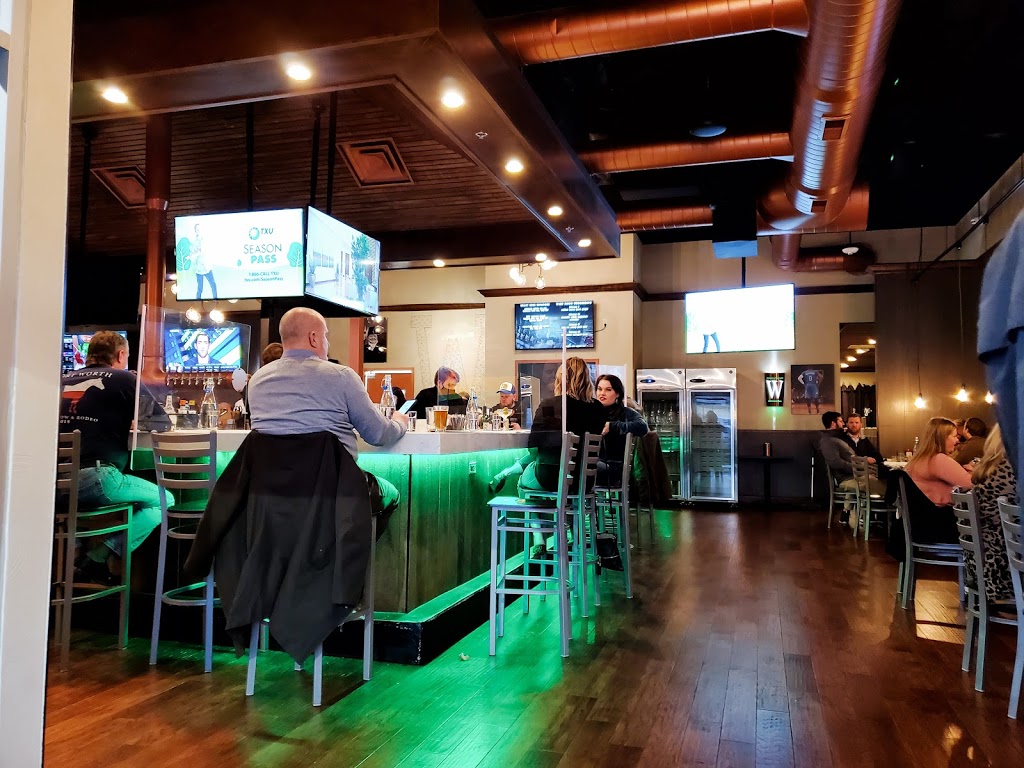 Pub W | restaurant | 4830 E 61st St #100, Tulsa, OK 74135, USA | 9185516675 OR +1 918-551-6675