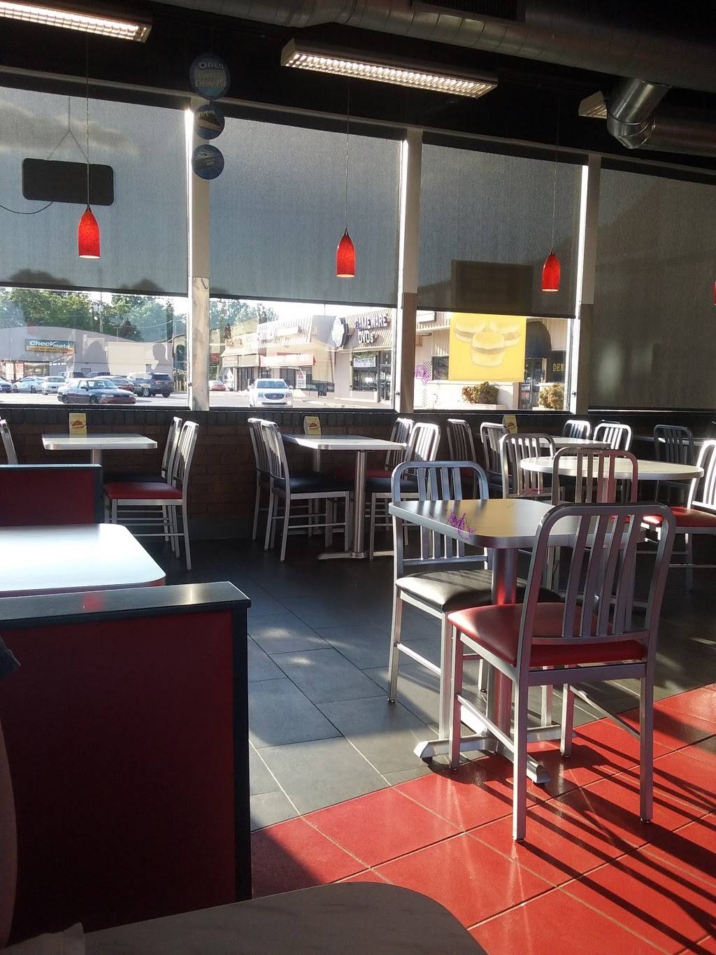 Krystal | restaurant | 114 E Meighan Blvd, Gadsden, AL 35903, USA | 2565479922 OR +1 256-547-9922