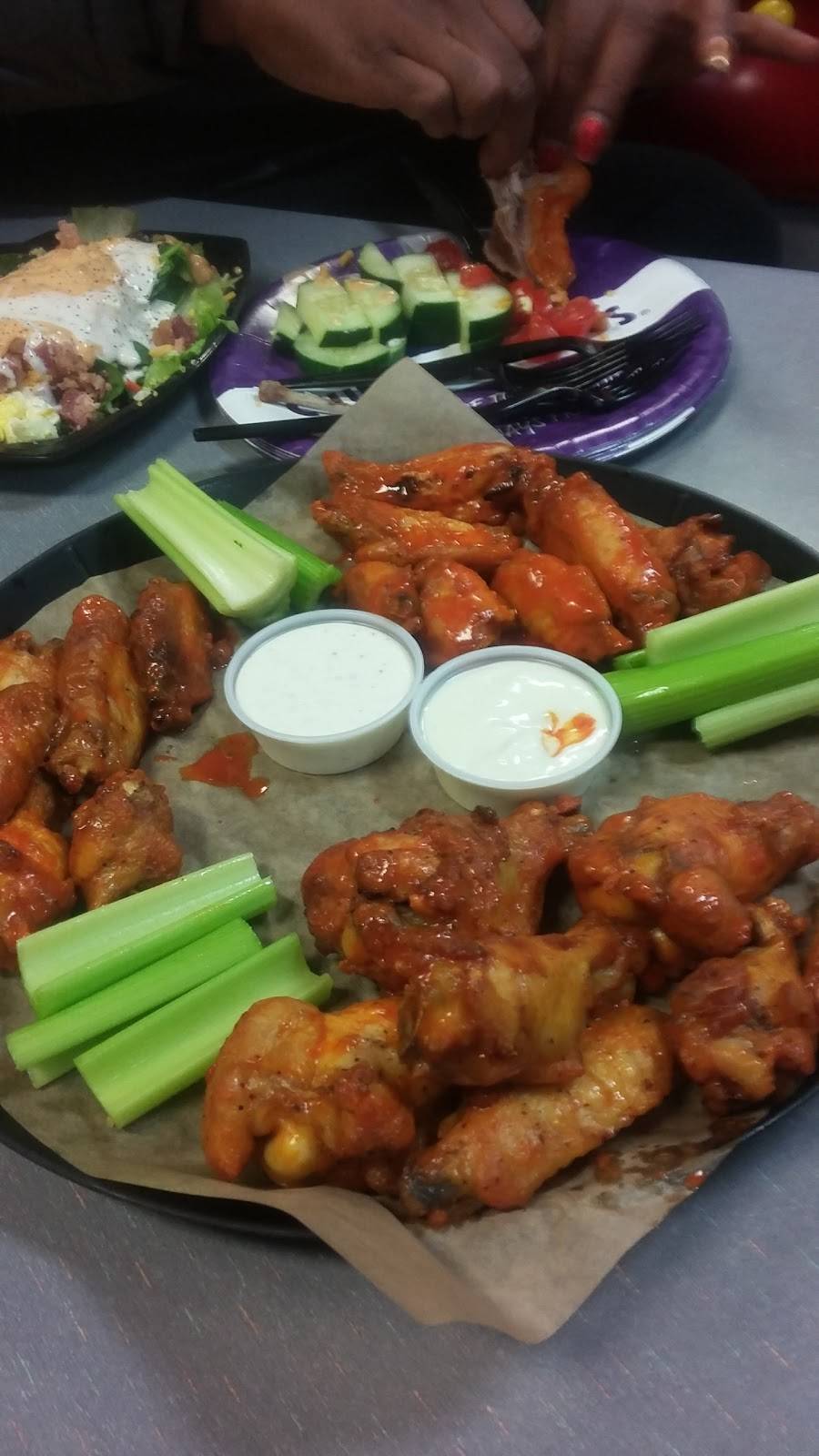 Chuck E. Cheeses | restaurant | 82 Boston Post Rd, Orange, CT 06477, USA | 2037993200 OR +1 203-799-3200