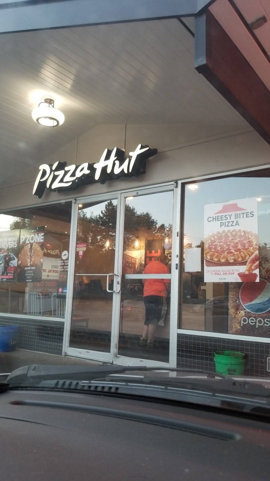 Pizza Hut | meal delivery | 5024 Underwood Ave, Omaha, NE 68132, USA | 4025564000 OR +1 402-556-4000