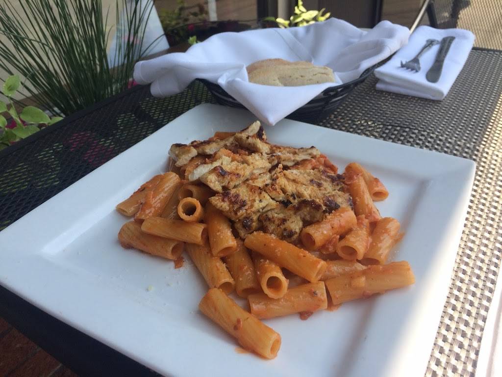 Maestros | restaurant | 1329 North Ave, New Rochelle, NY 10804, USA | 9146366813 OR +1 914-636-6813