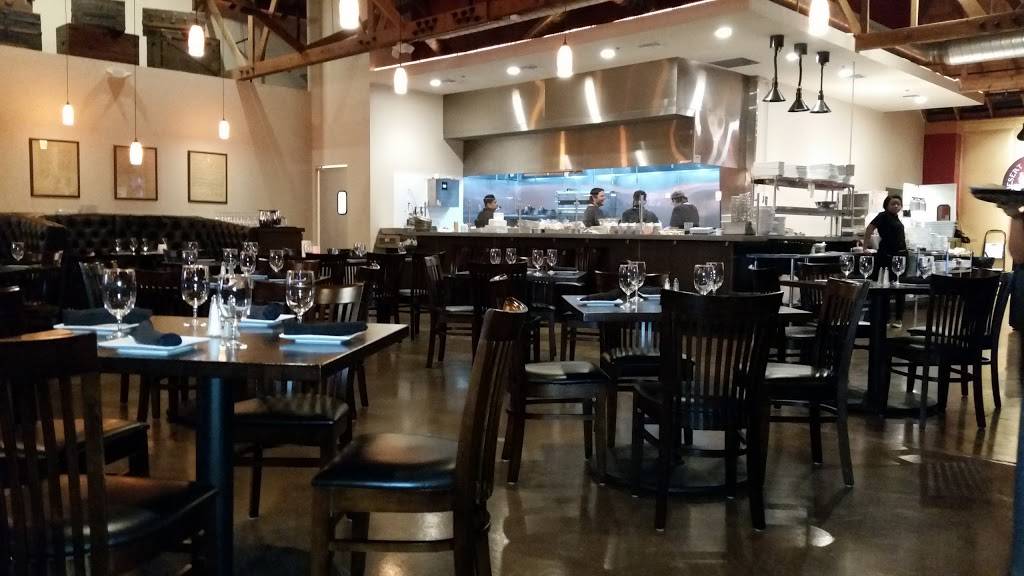 Desert Rose Pizza & Gastropub | restaurant | 6729 N 57th Dr B, Glendale, AZ 85301, USA | 6239373004 OR +1 623-937-3004