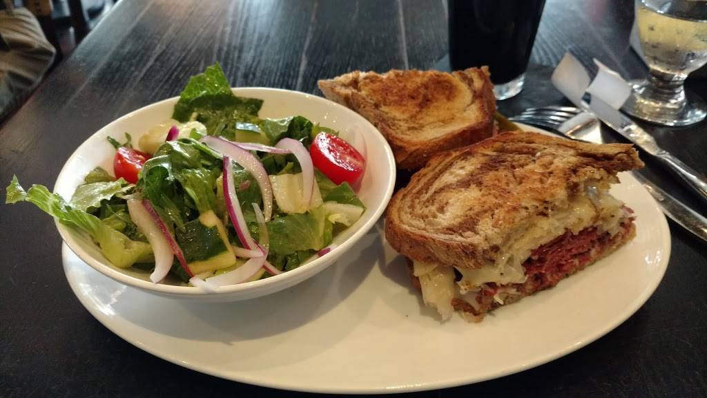 Station 4 | restaurant | 1101 4th St SW, Washington, DC 20024, USA | 2024880987 OR +1 202-488-0987