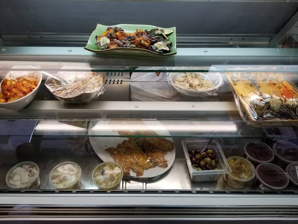 Elenas Cucina | restaurant | 800 W Lake St #106, Roselle, IL 60172, USA | 6303070130 OR +1 630-307-0130