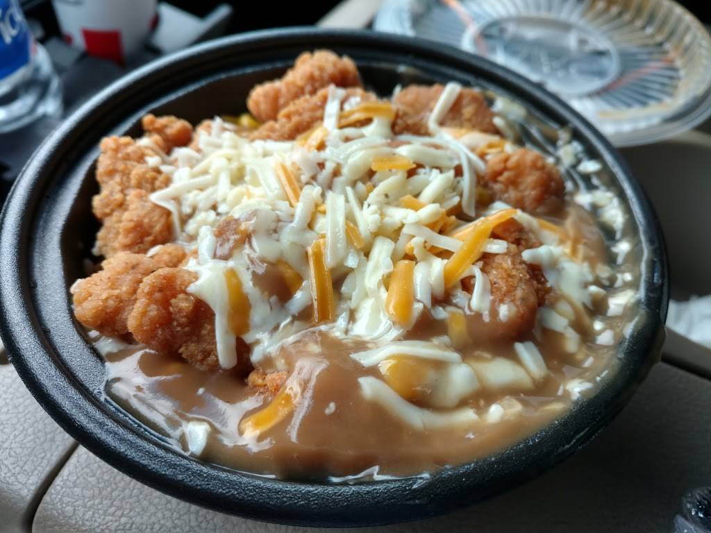 KFC | restaurant | 440 Main St, Stroudsburg, PA 18360, USA | 5704215670 OR +1 570-421-5670