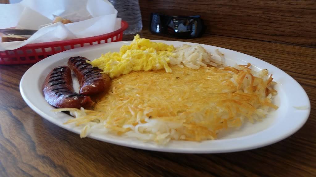 Happy Hot Dog | meal takeaway | 10601 MacArthur Blvd, Oakland, CA 94605, USA | 5106355191 OR +1 510-635-5191