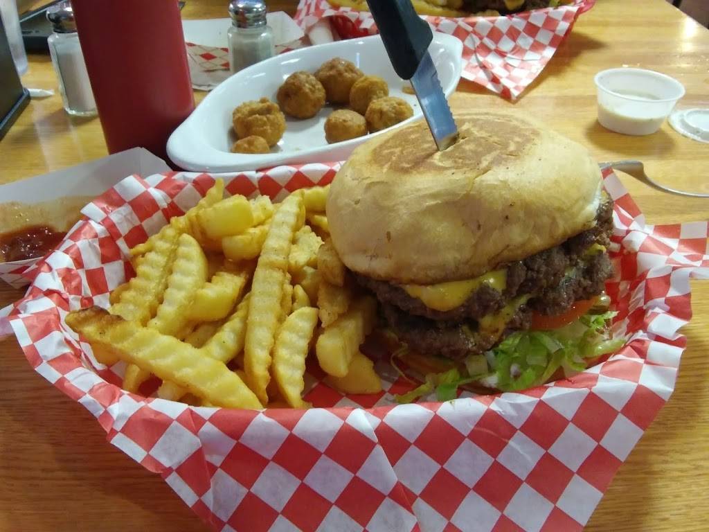 Big Robs Burgers | restaurant | 130 Kirkham Cir, Kyle, TX 78640, USA | 5122620332 OR +1 512-262-0332