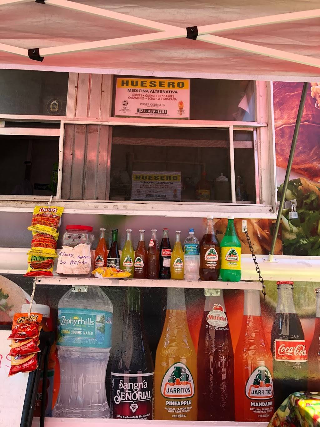 Taqueria Estrella | restaurant | 2550 Technology Dr, Orlando, FL 32804, USA | 4076927560 OR +1 407-692-7560