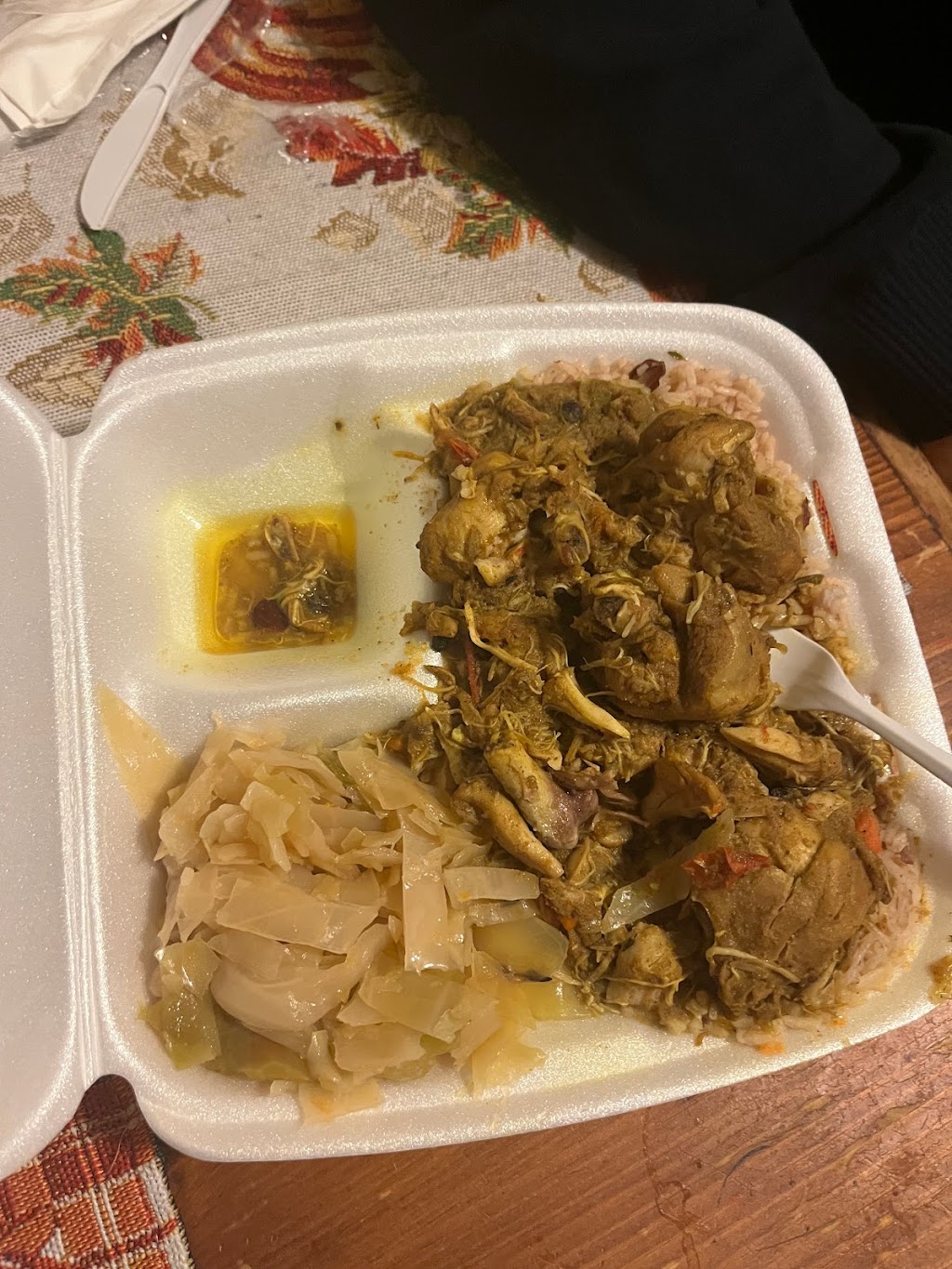 C3 Jamaican Corner | restaurant | 858 NE 25th St, Winston-Salem, NC 27105, USA | 3362938377 OR +1 336-293-8377