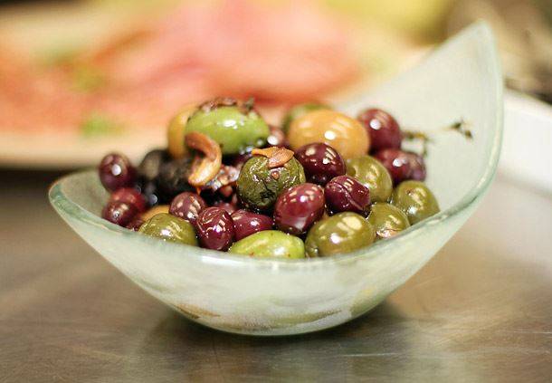 Siro Urban Italian Kitchen | restaurant | 8701 World Center Dr, Orlando, FL 32821, USA | 4072388619 OR +1 407-238-8619