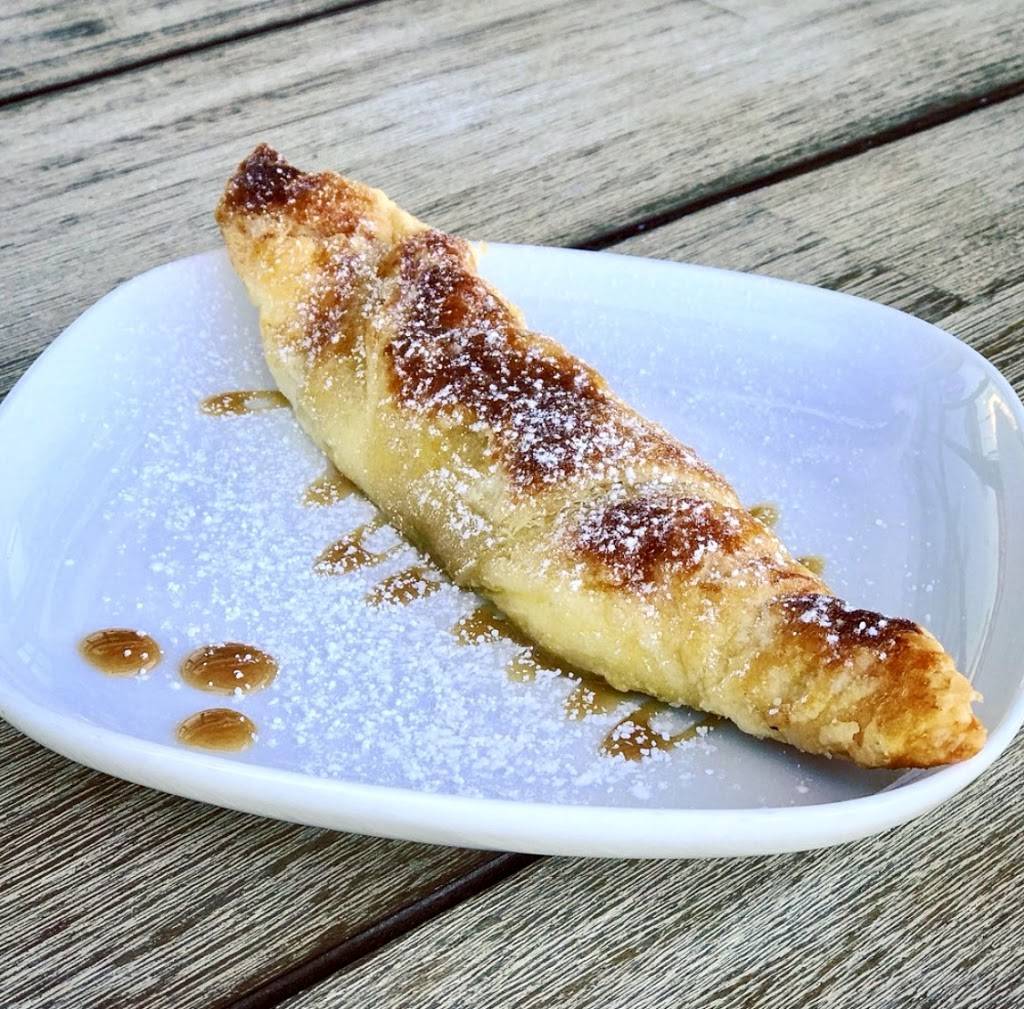 Pourfavor Coffee Shop - Virginia Beach | cafe | 5705 Lynnhaven Pkwy, Virginia Beach, VA 23464, USA | 7572701623 OR +1 757-270-1623