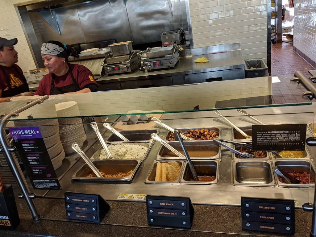 QDOBA Mexican Eats | restaurant | 101 W Broadway Ave, Monona, WI 53716, USA | 6082861416 OR +1 608-286-1416