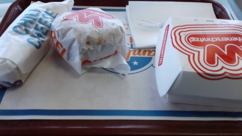 Hamburger Stand/Wienerschnitzel | restaurant | 4105 E Main St, Stockton, CA 95215, USA | 2094639787 OR +1 209-463-9787