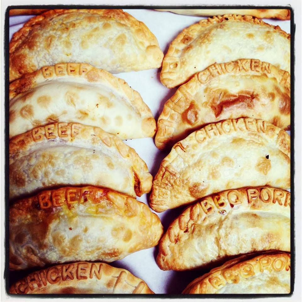 EMPANADUS | restaurant | 22 Calendar Avenue, La Grange, IL 60525, USA | 7084697252 OR +1 708-469-7252