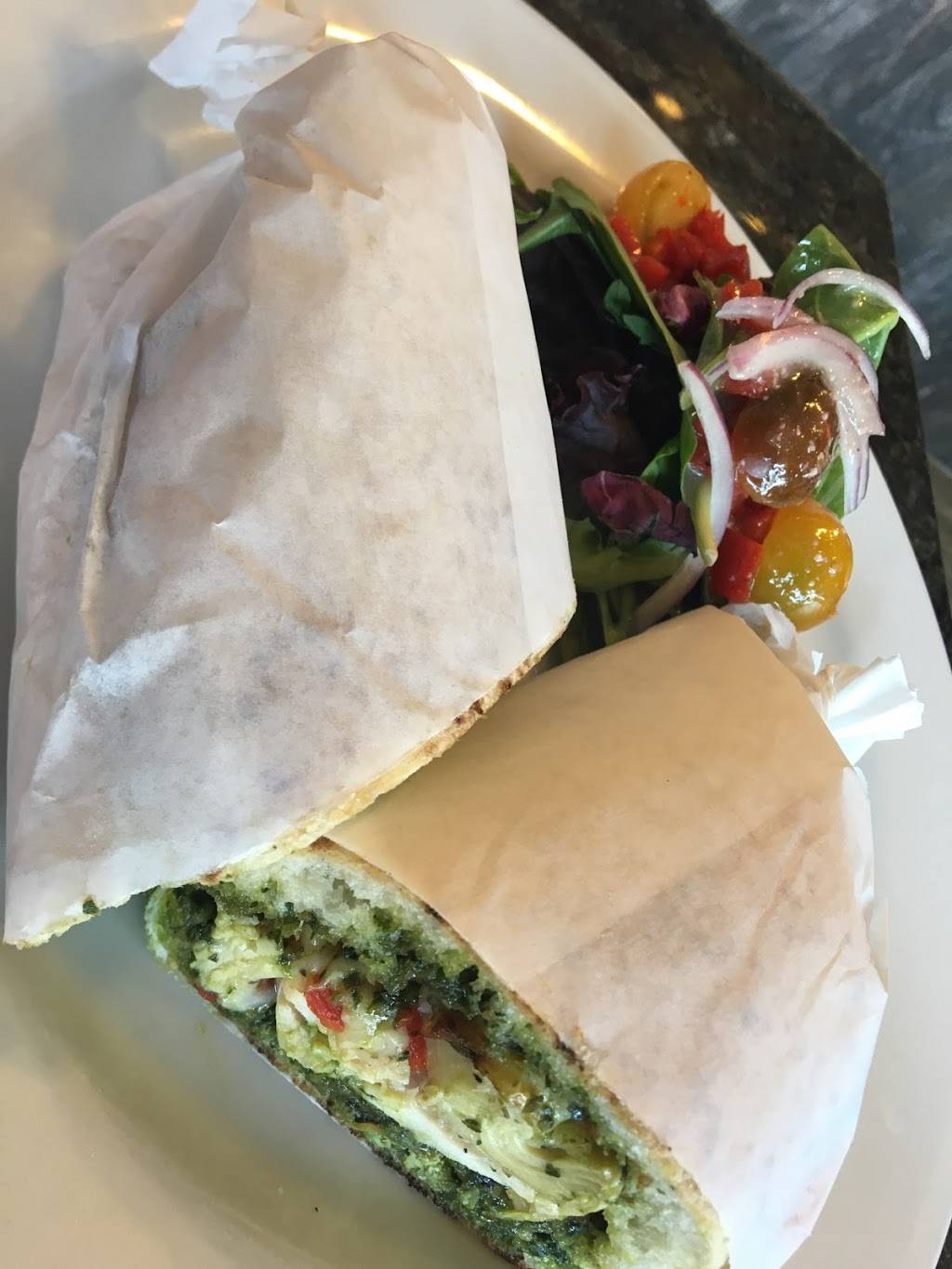 Matteos Pizza | restaurant | 1621 S Gaffey St, San Pedro, CA 90731, USA | 3109357979 OR +1 310-935-7979