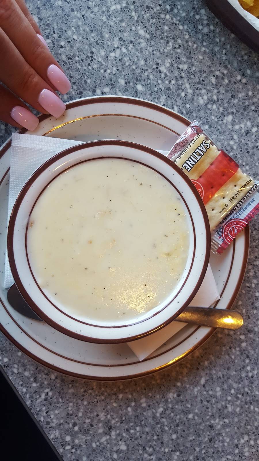 80s Cafe | restaurant | 4562 US-80, Ellabell, GA 31308, USA | 9128583888 OR +1 912-858-3888