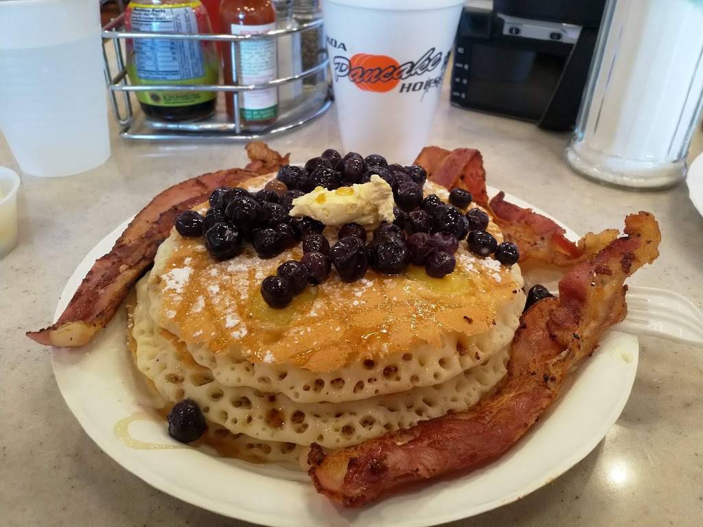 Koa Pancake House | restaurant | 333 Keahole Street #2e8, Town Center, Honolulu, HI 96825, USA | 8083967000 OR +1 808-396-7000