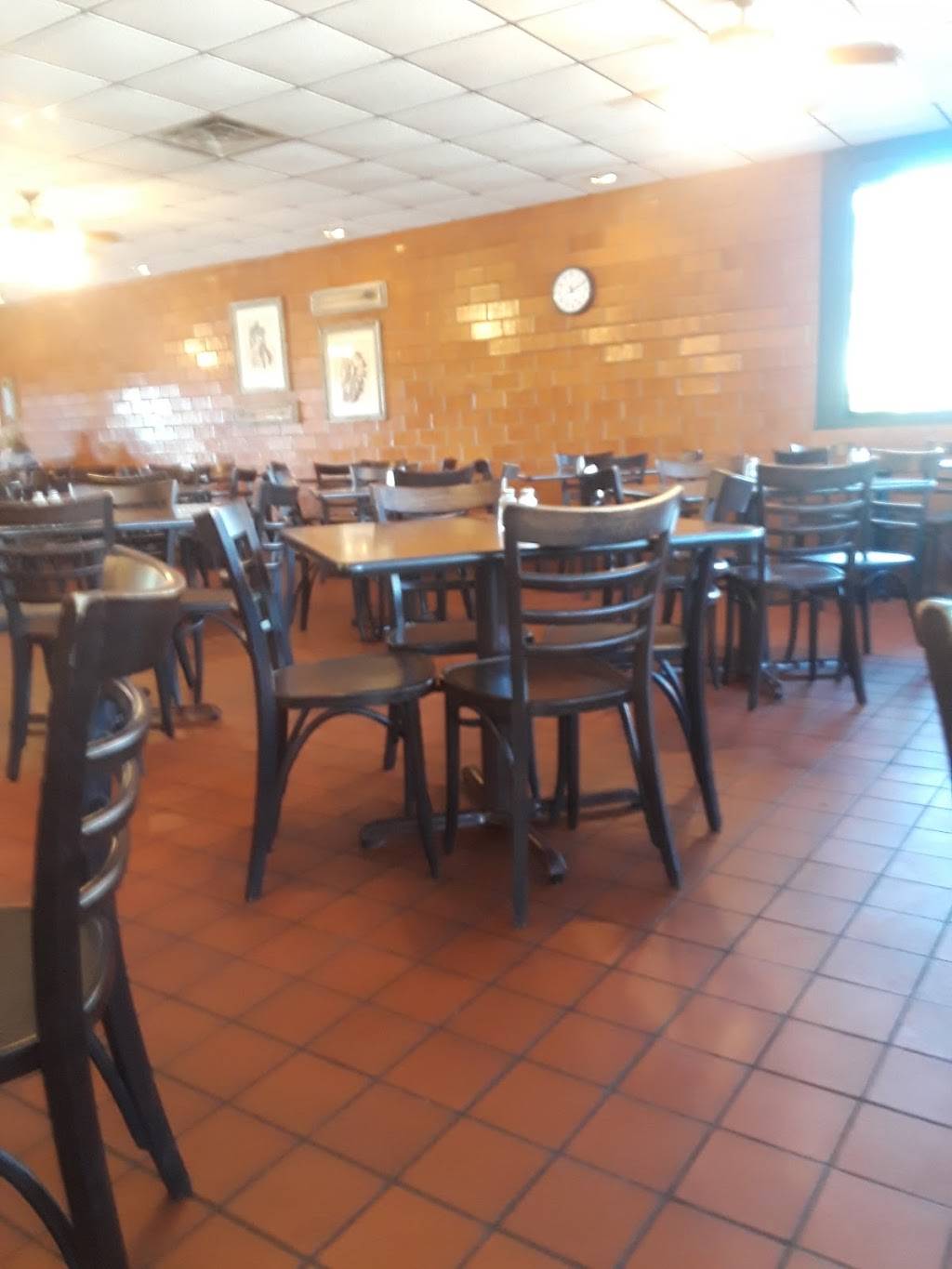 Bill Miller Bar-B-Q | restaurant | 10723 Huebner Rd, San Antonio, TX 78240, USA | 2106961206 OR +1 210-696-1206