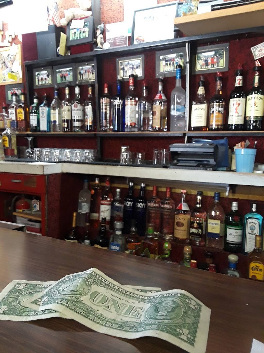 Jerrys Cocktail Lounge | restaurant | 13021 San Pablo Ave, Richmond, CA 94805, USA | 5102326336 OR +1 510-232-6336