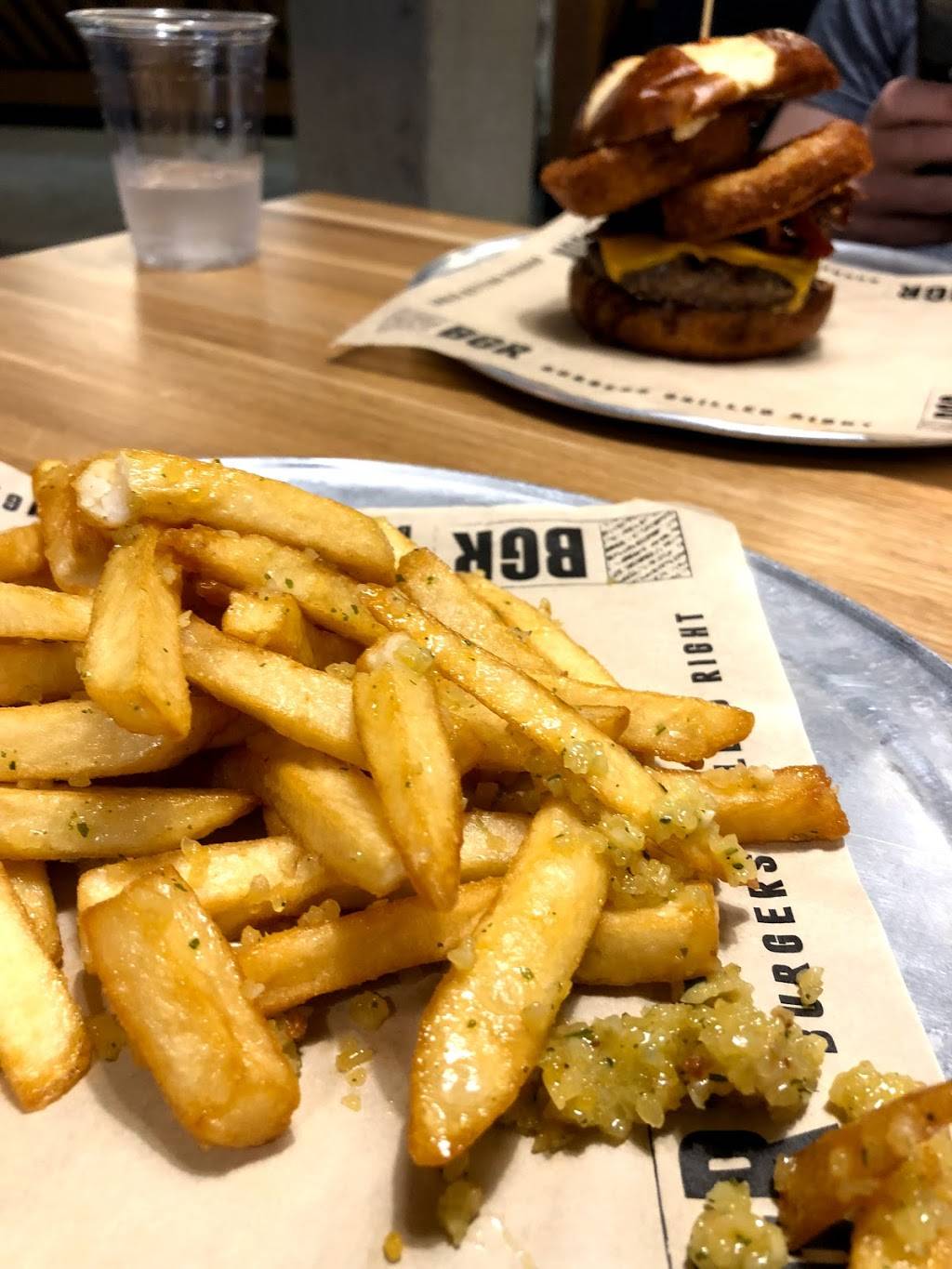 BGR Burgers Grilled Right | restaurant | Monroe St Market, 655 Michigan Ave NE, Washington, DC 20017, USA | 2024147927 OR +1 202-414-7927