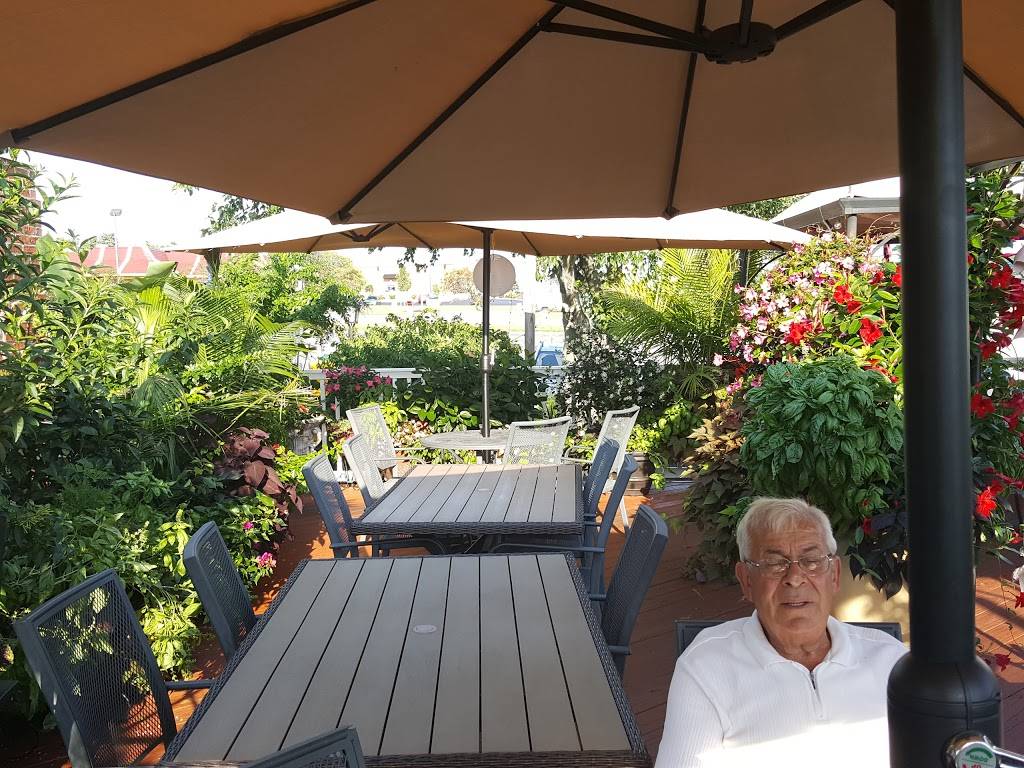 Zenobia Middle Eastern Cuisine | restaurant | 584 E Main St, Canfield, OH 44406, USA | 3302860800 OR +1 330-286-0800