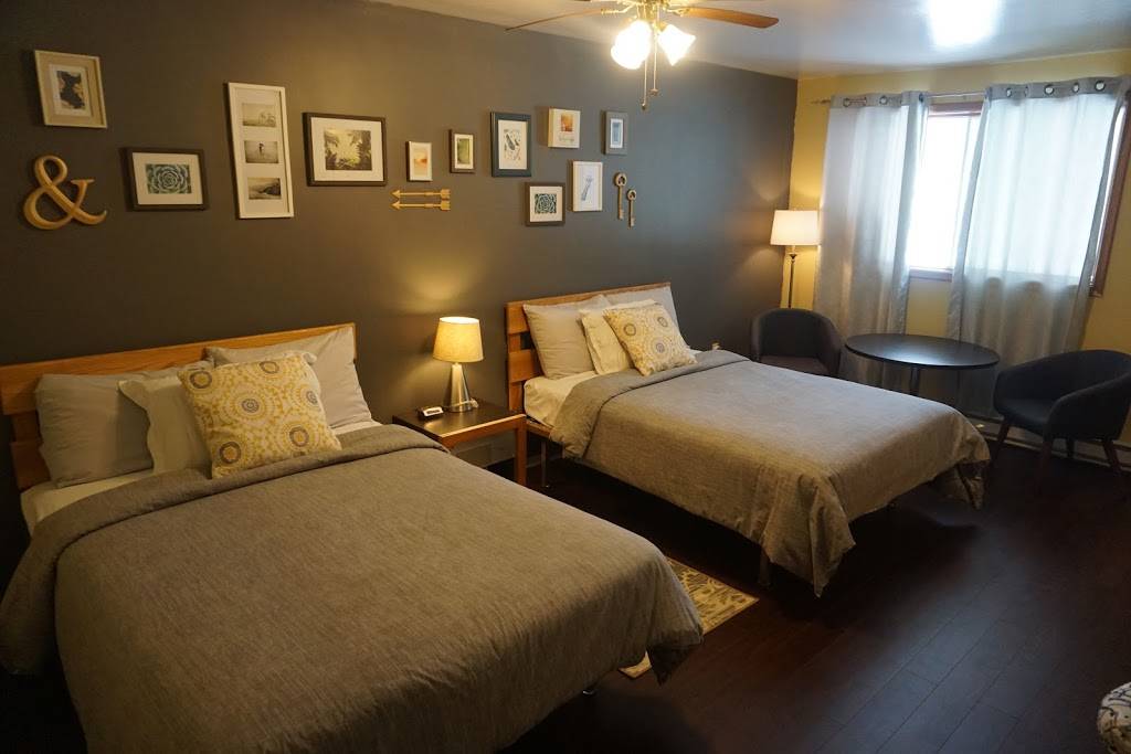 Shenstone Motor Inn | restaurant | 19745 ON-6, Wiarton, ON N0H 2T0, Canada | 5195341831 OR +1 519-534-1831