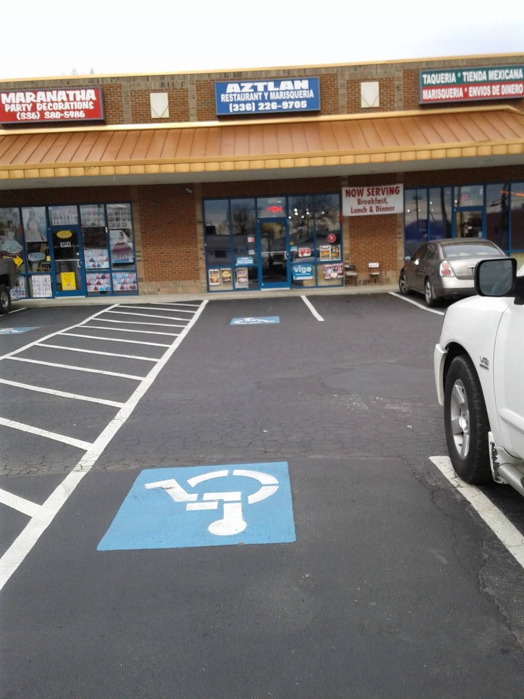 Taqueria Aztlan | restaurant | 1118 Vaughn Rd, Burlington, NC 27217, USA | 3362269705 OR +1 336-226-9705