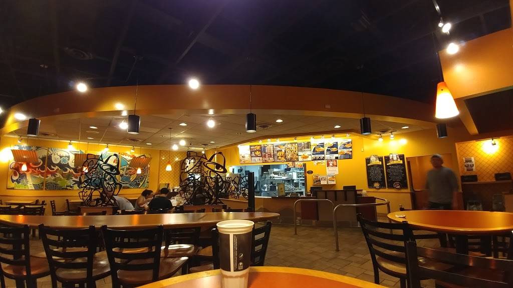 Taco Bell | meal takeaway | 7795 N 59th Ave, Glendale, AZ 85301, USA | 6239398300 OR +1 623-939-8300