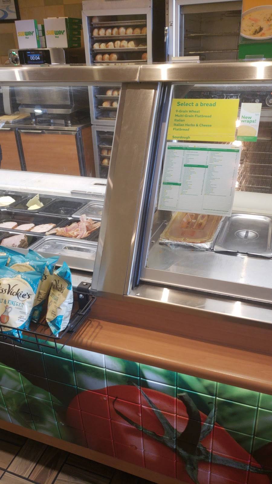 Subway | meal takeaway | 1141, 2884 Geer Rd, Turlock, CA 95382, USA | 2096327667 OR +1 209-632-7667