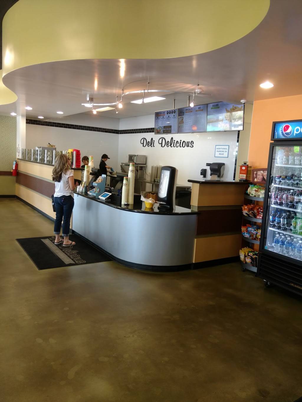 Deli Delicious | restaurant | 9801 Hageman Rd #200, Bakersfield, CA 93312, USA | 6618292559 OR +1 661-829-2559