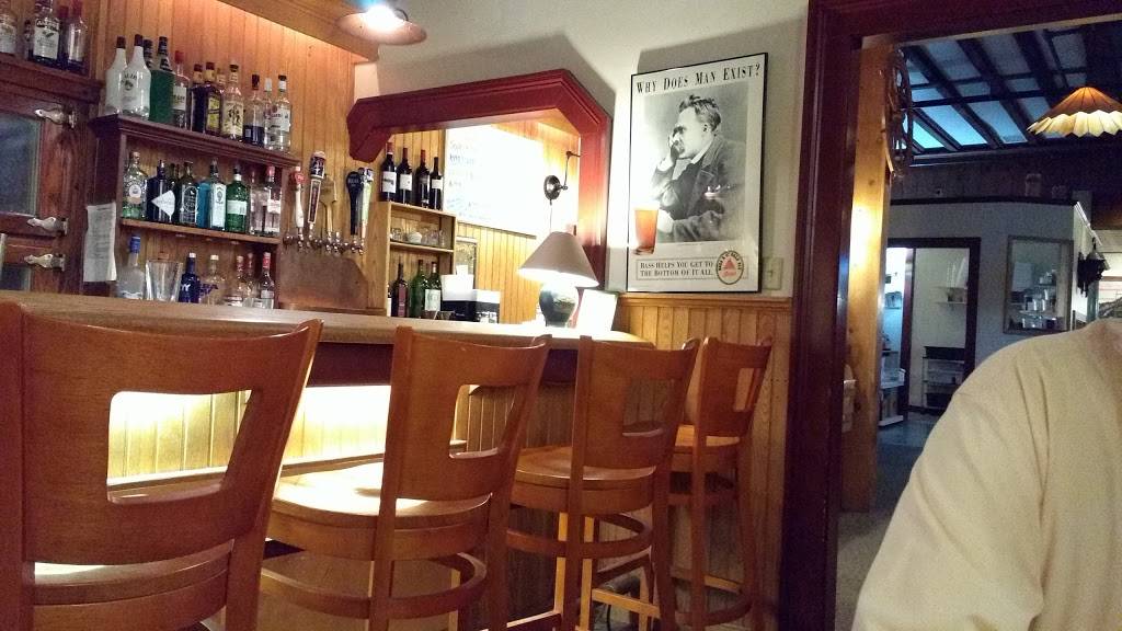 MacLeods Restaurant | restaurant | 63 Main St, Bucksport, ME 04416, USA | 2074693963 OR +1 207-469-3963