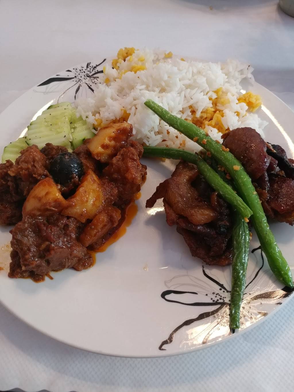 Red Orchids Restaurant | restaurant | 3203, 126 E Market St, Stockton, CA 95202, USA | 2094678140 OR +1 209-467-8140