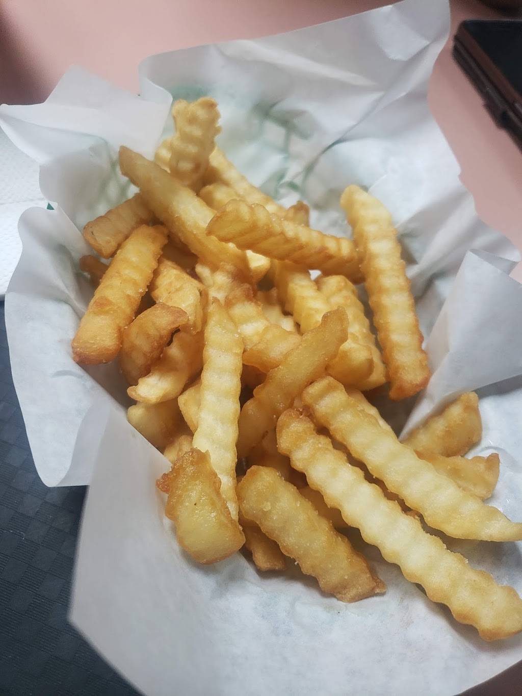 Kings Burger | restaurant | 980 S King Rd, San Jose, CA 95116, USA | 4082512134 OR +1 408-251-2134