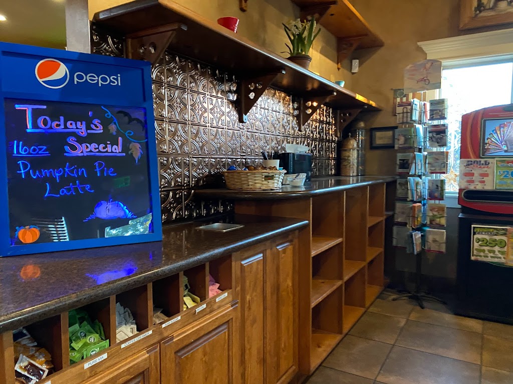 Tango Saloon | restaurant | 404 US-95, Homedale, ID 83628, USA | 2083375634 OR +1 208-337-5634